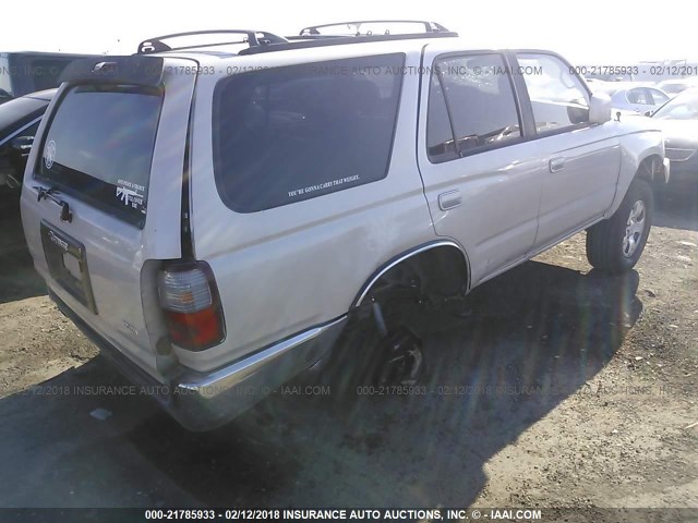 JT3HN86R8T0009983 - 1996 TOYOTA 4RUNNER SR5 GRAY photo 4