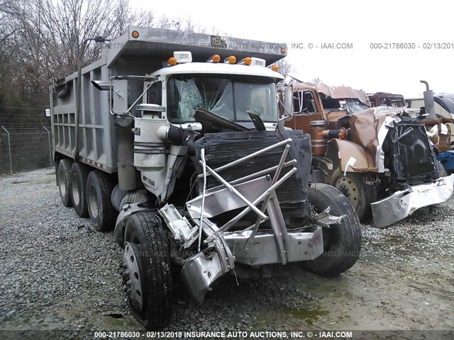 1M2P267C4XM046294 - 1999 MACK RD688S RD600 WHITE photo 1