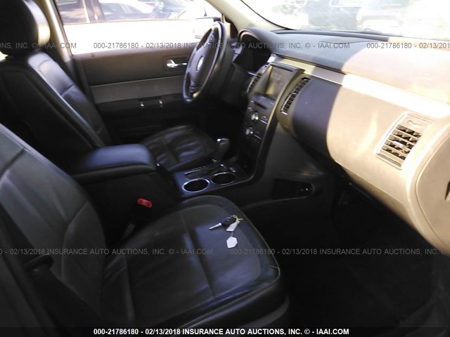 2FMGK5C82EBD00244 - 2014 FORD FLEX SEL GRAY photo 5