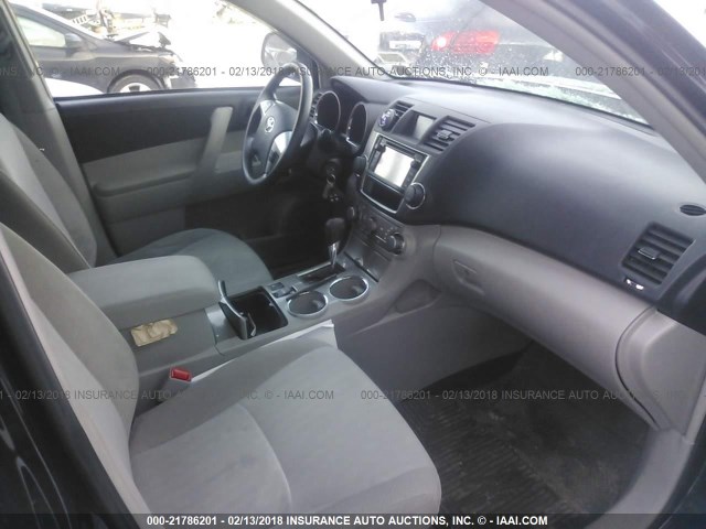 5TDBK3EH1DS238431 - 2013 TOYOTA HIGHLANDER PLUS/SE BLACK photo 5