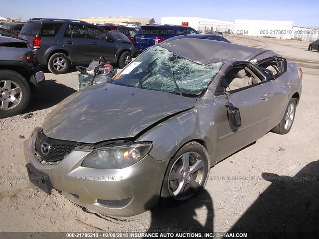 JM1BK12G161545579 - 2006 MAZDA 3 I GOLD photo 2