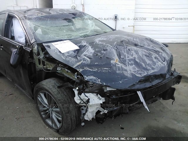 4T1BF1FK1GU233681 - 2016 TOYOTA CAMRY LE/XLE/SE/XSE შავი ფოტო 6