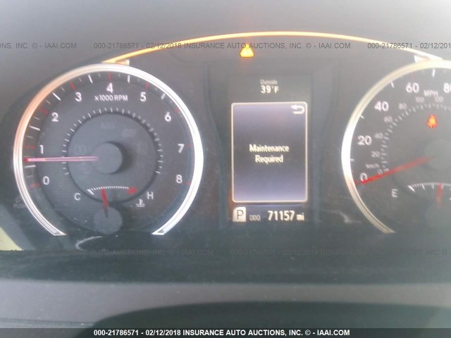 4T1BF1FK7FU487362 - 2015 TOYOTA CAMRY LE/XLE/SE/XSE WHITE photo 7