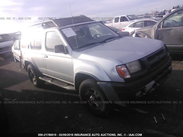 5N1ED28T8YC520747 - 2000 NISSAN XTERRA XE/SE SILVER photo 1