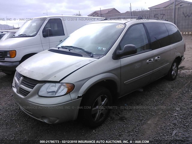 2D8GP44L45R259708 - 2005 DODGE GRAND CARAVAN SXT GOLD photo 2