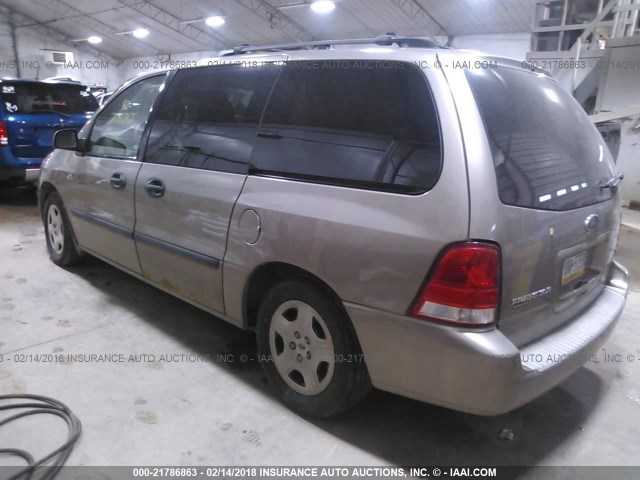 2FMZA51604BA11388 - 2004 FORD FREESTAR SE GOLD photo 3