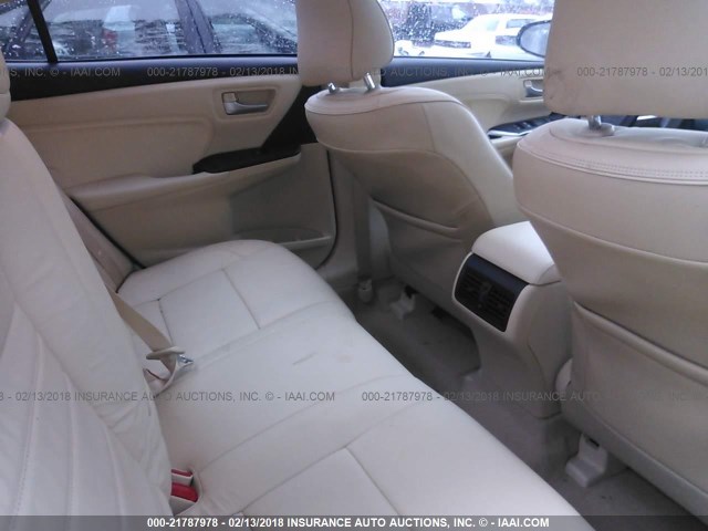 4T1BF1FK6GU533877 - 2016 TOYOTA CAMRY LE/XLE/SE/XSE WHITE photo 8