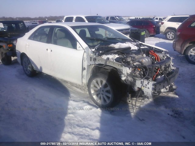 4T1BD1FK4CU059119 - 2012 TOYOTA CAMRY HYBRID/LE/XLE 白色 照片 1