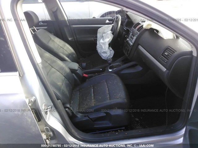 3VWEF71K37M075373 - 2007 VOLKSWAGEN JETTA WOLFSBURG 银色 照片 5