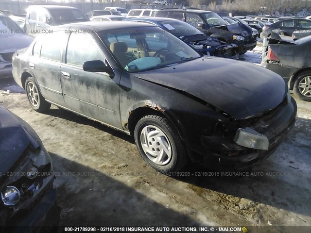 JN1CA21D9VT853707 - 1997 NISSAN MAXIMA GLE/GXE/SE GRAY photo 1