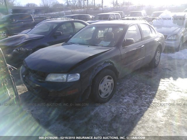 JN1CA21D9VT853707 - 1997 NISSAN MAXIMA GLE/GXE/SE GRAY photo 2