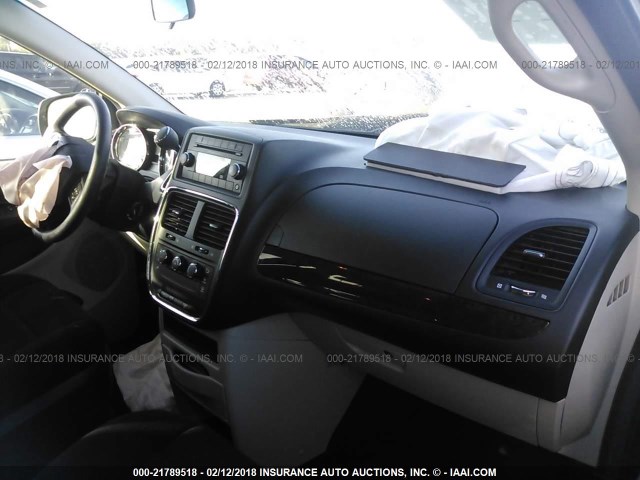 2C4RDGBG8CR103014 - 2012 DODGE GRAND CARAVAN SE GRAY photo 5