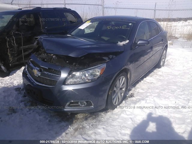 1G11G5SX4DF229252 - 2013 CHEVROLET MALIBU 3LT ლურჯი ფოტო 2