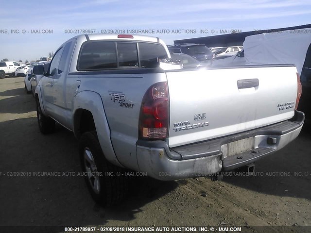 5TETU62N05Z111586 - 2005 TOYOTA TACOMA PRERUNNER ACCESS CAB SILVER photo 3