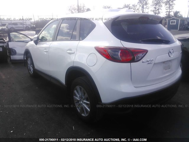JM3KE4CY6G0767291 - 2016 MAZDA CX-5 TOURING Белый фото 3