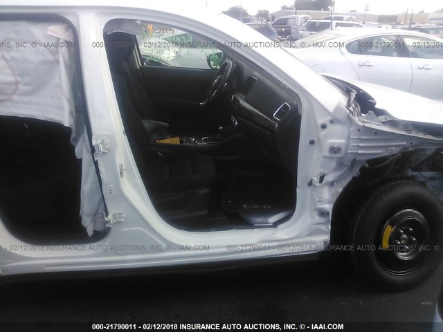 JM3KE4CY6G0767291 - 2016 MAZDA CX-5 TOURING Белый фото 6