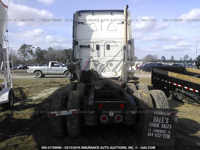 1FUJGLDR7CLBC3024 - 2012 FREIGHTLINER CASCADIA 125  WHITE photo 8