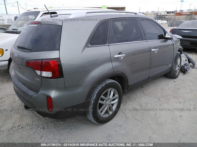 5XYKTDA60EG502793 - 2014 KIA SORENTO LX GRAY photo 4