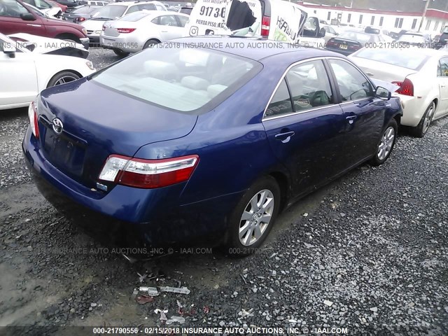 4T1BB46K48U041024 - 2008 TOYOTA CAMRY HYBRID BLUE photo 4