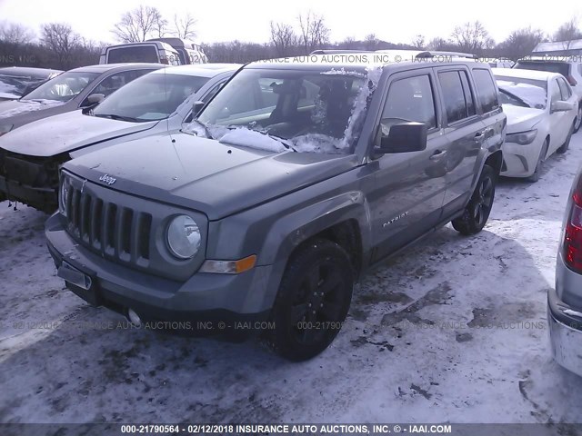 1C4NJPFA1DD166604 - 2013 JEEP PATRIOT LATITUDE GRAY photo 2