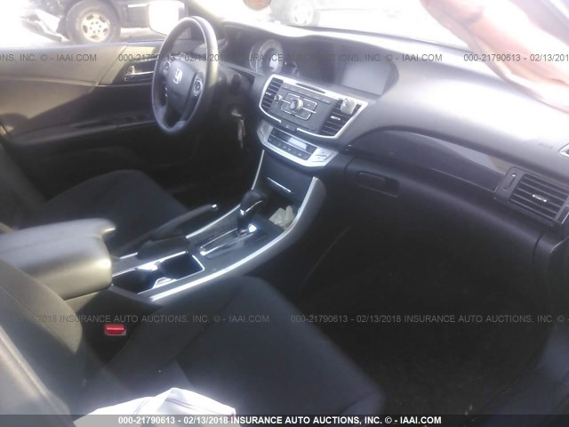 1HGCR2F59FA240735 - 2015 HONDA ACCORD SPORT 蓝色 照片 5