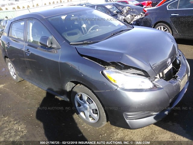 2T1KU4EE3AC518510 - 2010 TOYOTA COROLLA MATRIX  GRAY photo 1
