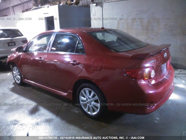 2T1BU4EE5AC348232 - 2010 TOYOTA COROLLA S/LE/XLE RED photo 3