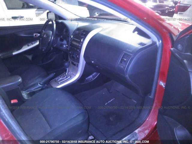 2T1BU4EE5AC348232 - 2010 TOYOTA COROLLA S/LE/XLE RED photo 5