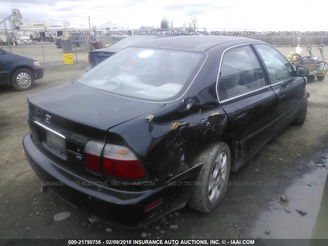 1HGCD5637TA278961 - 1996 HONDA ACCORD LX/EX BLACK photo 4