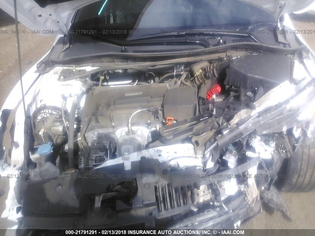 1HGCR2F53HA010000 - 2017 HONDA ACCORD SPORT 白色 照片 10