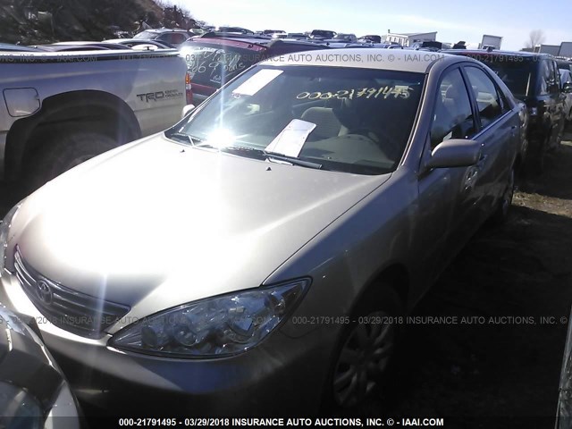 4T1BE32K45U410208 - 2005 TOYOTA CAMRY LE/XLE/SE 金色 照片 6