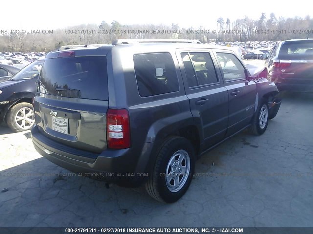 1C4NJPBBXGD643369 - 2016 JEEP PATRIOT SPORT GRAY photo 4