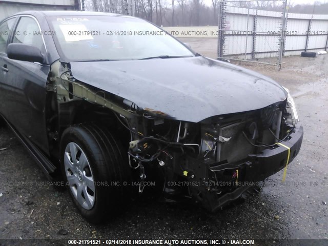 4T4BF3EK2AR050297 - 2010 TOYOTA CAMRY SE/LE/XLE GRAY photo 6