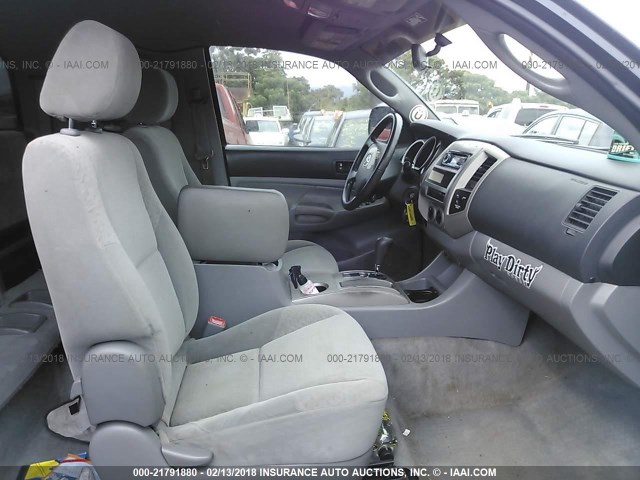 5TEUU42N15Z006001 - 2005 TOYOTA TACOMA ACCESS CAB Schwarz Foto 5