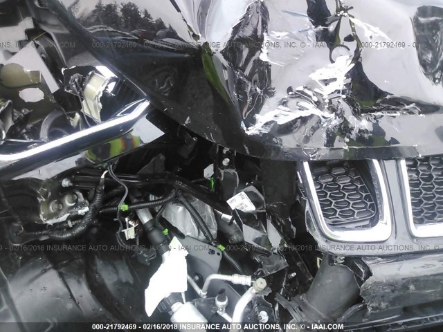 3C4NJDBB1JT142564 - 2018 JEEP COMPASS LATITUDE 黑色 照片 10