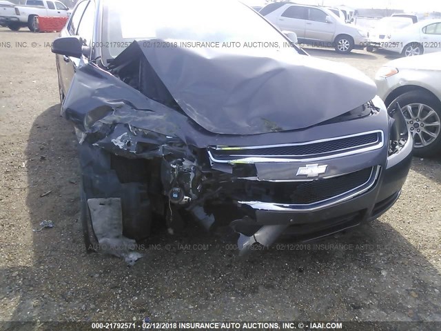 1G1ZA5EB5A4112257 - 2010 CHEVROLET MALIBU LS ნაცრისფერი ფოტო 6