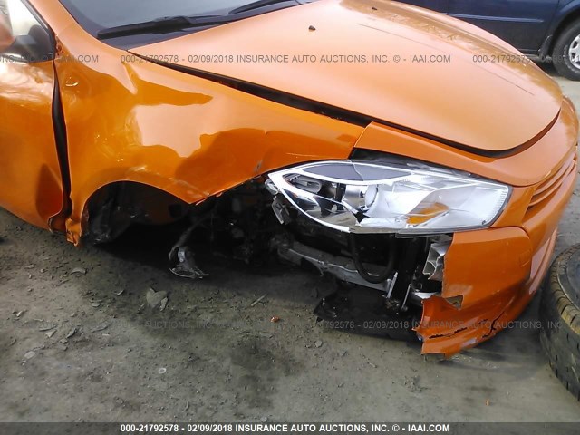 1C3CDFBA4DD171637 - 2013 DODGE DART SXT ORANGE photo 6