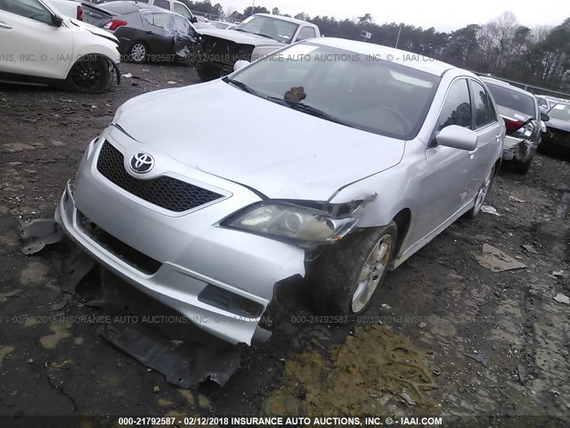 4T1BE46K77U181753 - 2007 TOYOTA CAMRY NEW GENERAT CE/LE/XLE/SE SILVER photo 2