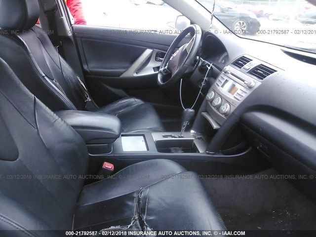 4T1BE46K77U181753 - 2007 TOYOTA CAMRY NEW GENERAT CE/LE/XLE/SE SILVER photo 5