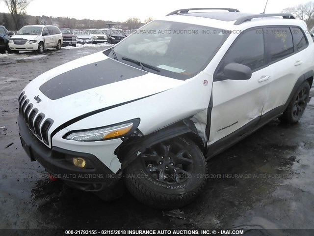 1C4PJMBS8GW197749 - 2016 JEEP CHEROKEE TRAILHAWK 白色 照片 6