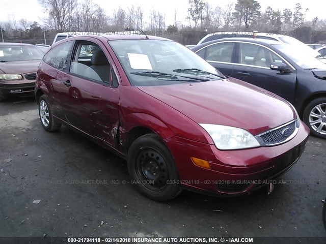 3FAFP31N45R122164 - 2005 FORD FOCUS ZX3 RED photo 1