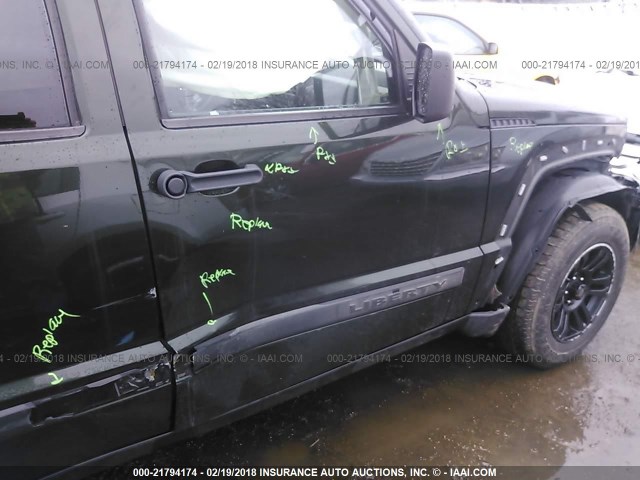 1C4PJMAKXCW111000 - 2012 JEEP LIBERTY SPORT 绿色 照片 6