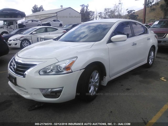 1N4AL3APXEN231884 - 2014 NISSAN ALTIMA 2.5/S/SV/SL WHITE photo 2