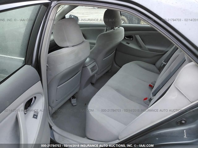 4T1BF3EK6AU580427 - 2010 TOYOTA CAMRY SE/LE/XLE SILVER photo 8