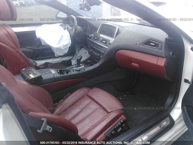 WBALZ3C54CDL72740 - 2012 BMW 650 I WHITE photo 5