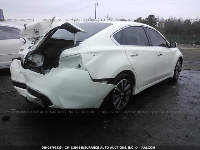 1N4AL3AP7HC273266 - 2017 NISSAN ALTIMA 2.5/S/SV/SL/SR WHITE photo 4