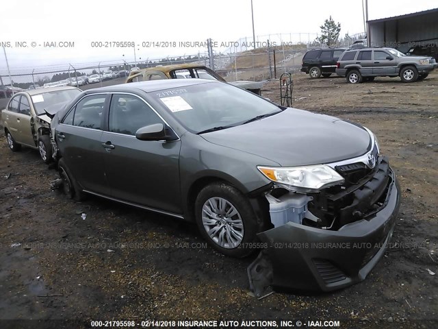 4T1BF1FK2CU525396 - 2012 TOYOTA CAMRY SE/LE/XLE GRAY photo 1