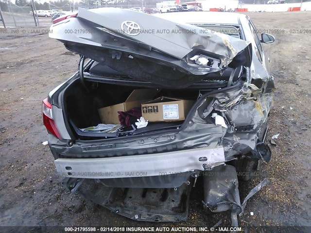 4T1BF1FK2CU525396 - 2012 TOYOTA CAMRY SE/LE/XLE GRAY photo 6