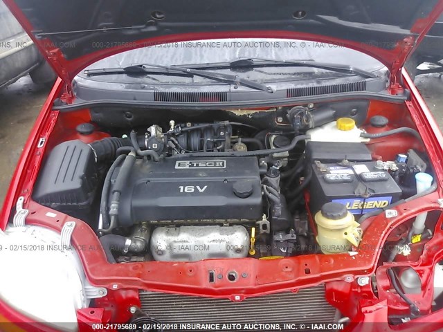 KL1TD52655B350257 - 2005 CHEVROLET AVEO LS RED photo 10