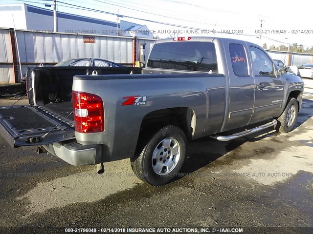 1GCRKSE71DZ104386 - 2013 CHEVROLET SILVERADO K1500 LT GRAY photo 4